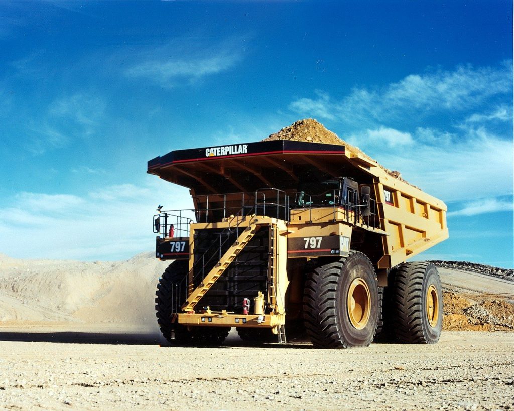 Caterpillar to establish global headquarters in Chicago