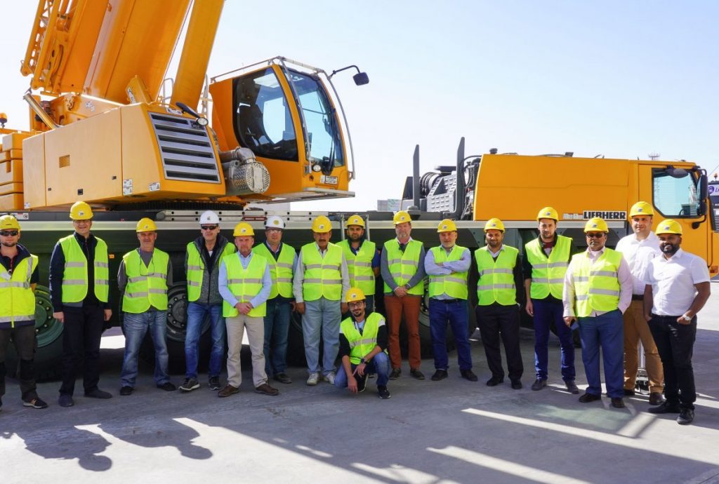 Liebherr conducts crane seminar in Saudi Arabia
