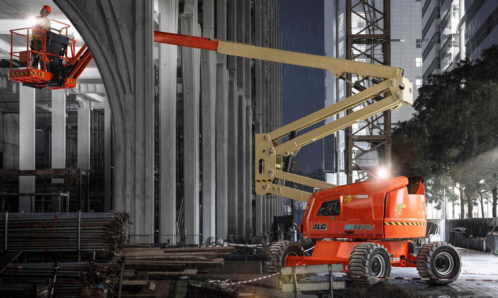 JLG to launch electric booms at Bauma Construction Machinery Middle